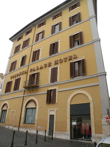  Colonna Palace Hotel